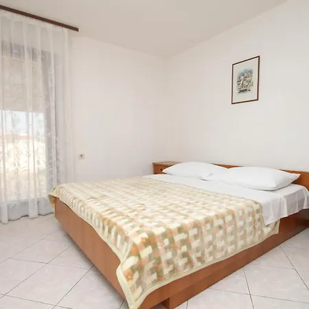 With A Parking Space Banjole, Pula - 7487 Apartament Banjole