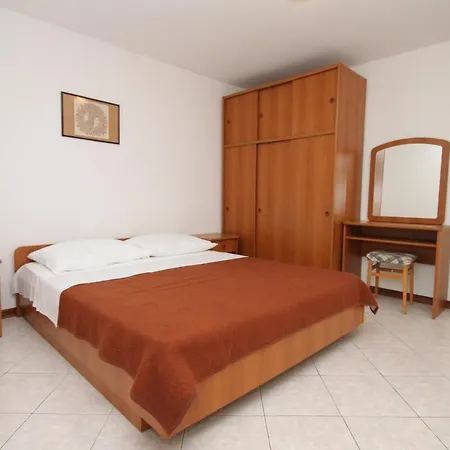 With A Parking Space Banjole, Pula - 7487 Apartment