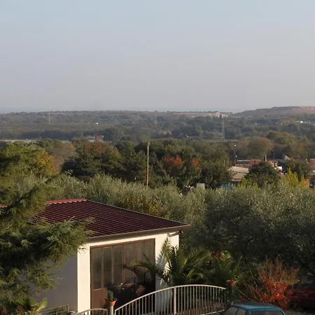 With A Parking Space Banjole, Pula - 7487 Apartament